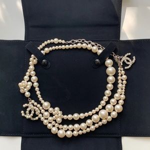 Chanel long pearl necklace